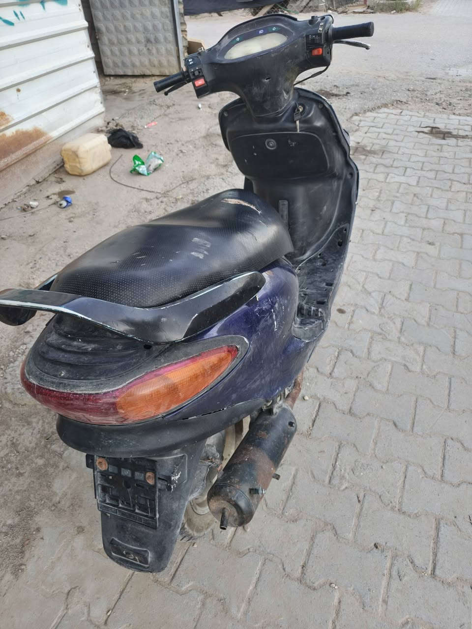 دراجه ١٤٠ كامله عله اخر شي سعر ٣٠٠او بيها مجال 
حله بكرلي رقمي‏‪***********‬‏
