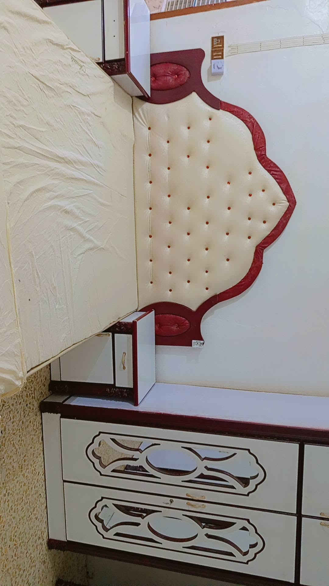 غرفة نوم • نجارة عراقية • نظيفة