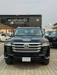 لاندكروز • ٢٠٢٢ • ماشيه ٢٠ الف