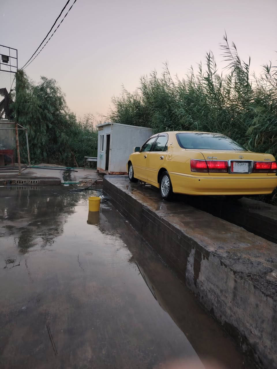 للبيع ملكه 2003اصل كفاله عامه من الكص والاصوليات ضباره كامله بلجكمجه حداديه اماميه خلفيه تخم تاير تبريد غرفه جديده مكفوله من الضربه مكينه ديفور الجبير  قبل يومين شديته  كفاله السعر95$وبيه مجال اشويه ماتشتري اندعيلنه بلرزق وكلشي موجودبالسوك***********  مصفره هيئه وغرامات ربع دينار مامطلوبه علما السياره خطه كربلاء بغداد قرار 48
