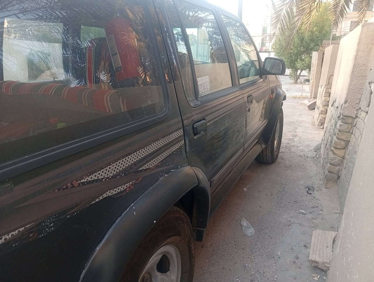 يالله
السلام عليكم 
للبيع  . فورد اكسبلور موديل 96 رقم اربيل انكليزي جديد بسمي
دفع خلفي فقط
هزه وبراد وسنويه جدد 

محرك وكير بلاد وخير من الله 

تدفئه تبريد. كهربائيات الحمدلله شغاله 
السياره كلين . بيها طخه صغيره 
السياره عليها ادامه كامله
صدر ودبلات امامي وخلفي جدد
دسكات امامي وفجوج وفلنجات جدد

بنزات خلفيه ينراد تعيار . فلنجات خلفيه وفجوج جدد
وركات وقفايص مبدلات ومفحوصات 

اكسل خلفي مبدل جديد ودهن امريكي
دهن كير وفلتر مبدل امريكي 
تخم تاير جديد . باتري جديد

داخلها نظيف
نوزلات وبلكات وواير بلكات وفلاتر جدد البلكات شامبيون اصلي 
ثلاجه وجويتر مغسولات ونظيفات
منظومة تبريد كامله مبدله قبل الصيف والصيف كله ميطفه التبريد وخير من الله 
فيت بم وفلتر وكلاص كل شهر يتبدلن 
نقصها يدات بابين. زراكه مي خلفيه 
سنتر لوك 
كيج سرعه ميشتغل 
ووين متريد تروح بيها روح .

مكانها بغداد. سعرها 49 وبيه مجال
***********
