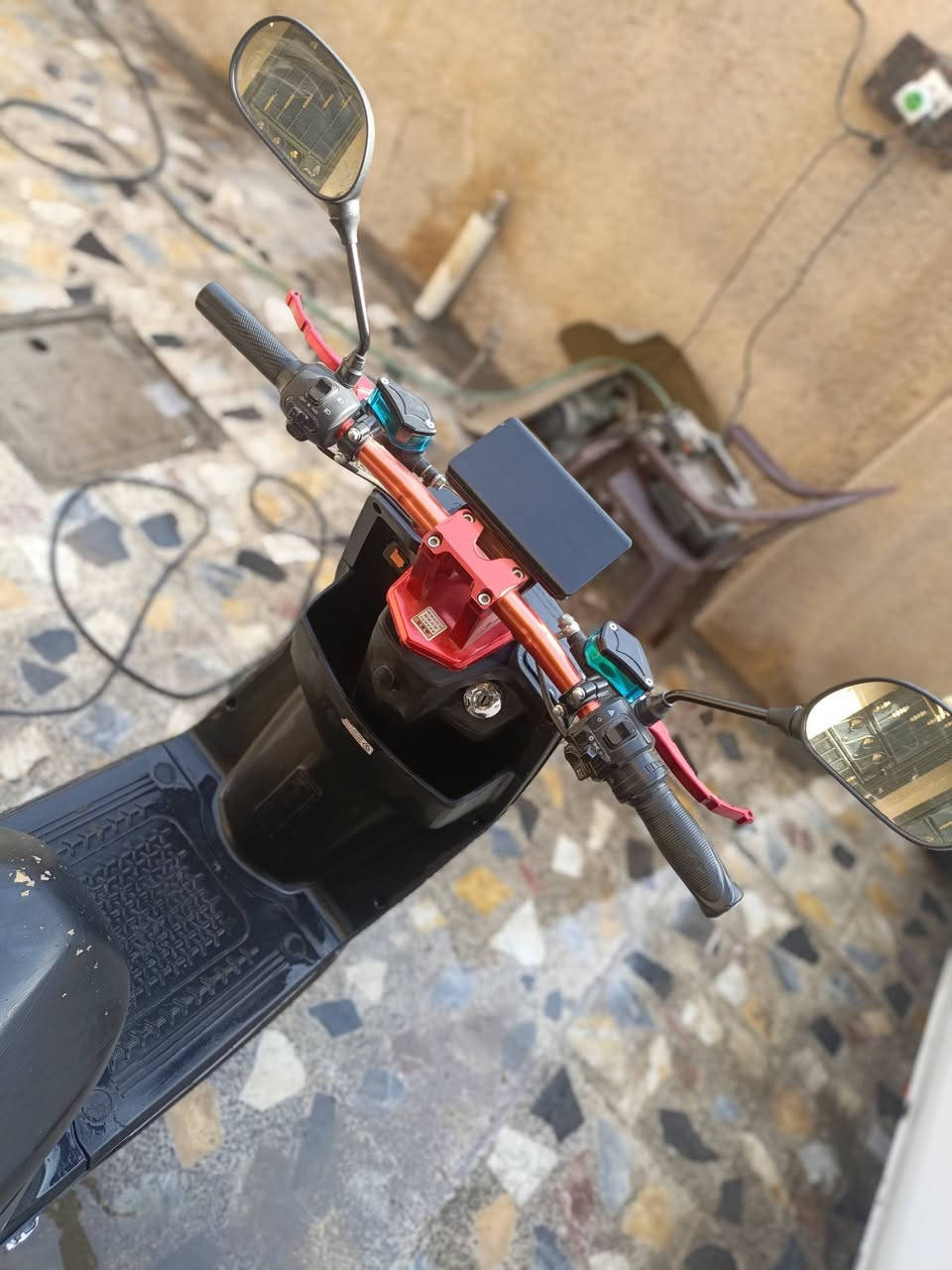 السلام عليكم اخون دراجه شحن لل بيع       موصفات طبلات رياضي استيران رياضي ويل رياضي دراجه ست بطاريت ريان دراجه خير من الله ااي يردهه توصل على هاذه رقم او خاص بكل اوقات ارد ***********
