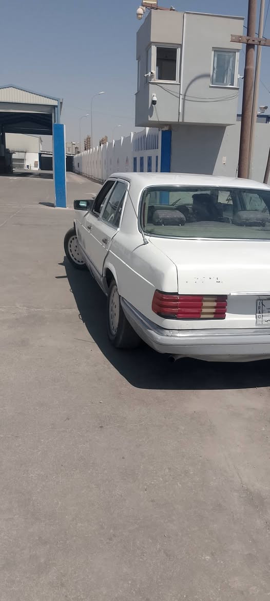 سلام عليكم شباب مارسيدس مديل84 للبيع رقم بصره الماني تحويل ثاني يوم تخم تاير حداديه كامله سعره 35 وبيها مجال مكان ميسان رقم ***********
