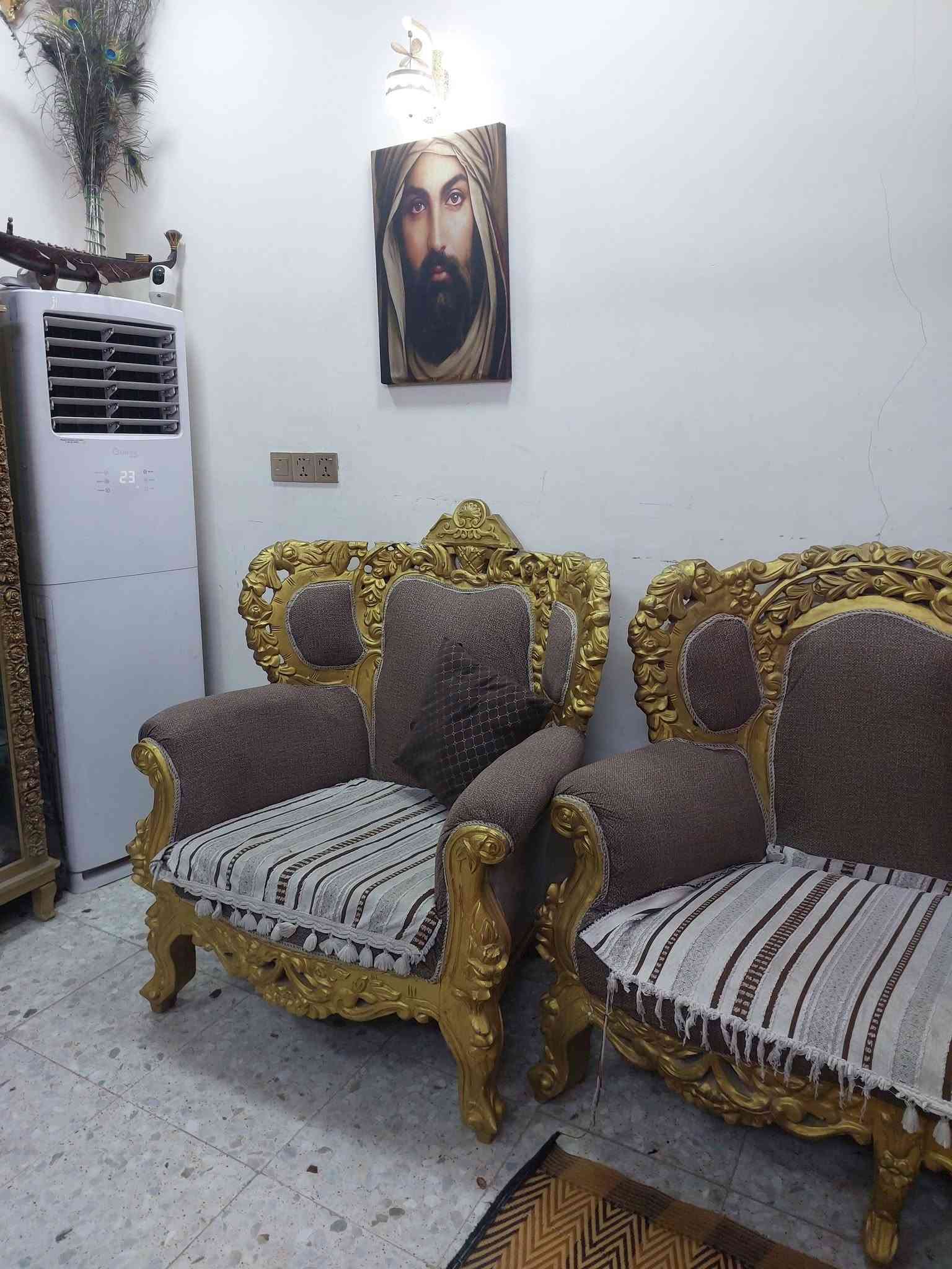 طقم زان • ١٢مقعد • نضيف جداً