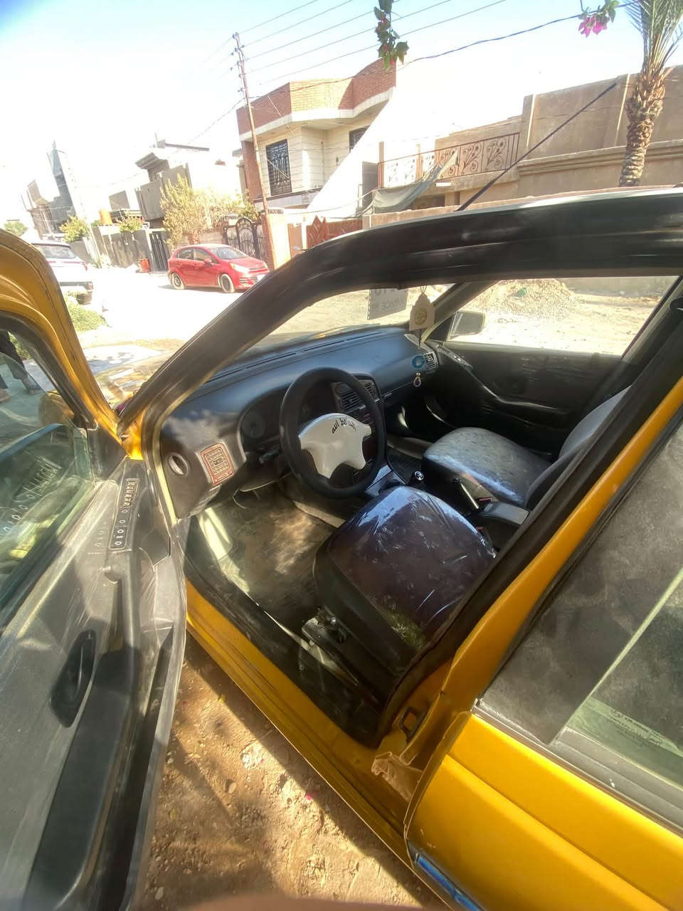 🚗 للبيع بيجو بارس 2015 🚗
🔹 السيارة مكفولة كفالة عامة
🔹 مكينة جديدة
🔹 گير جديد
🔹 بدون صبغ
🔹 بدون تبديل
🔹 بدون ضربة
🔹 الدواخل نظيفة وجديدة
🔹 السيارة كلها نظيفة او كاعده
🔹  حلوة وتستاهل المشاهدة 👌✨

💰 السعر: 35 ورقة
💵 اوبيها مجال قليل

📍 المكان: الحلة
رقمي ***********
📩 للجادين التواصل خاص.
