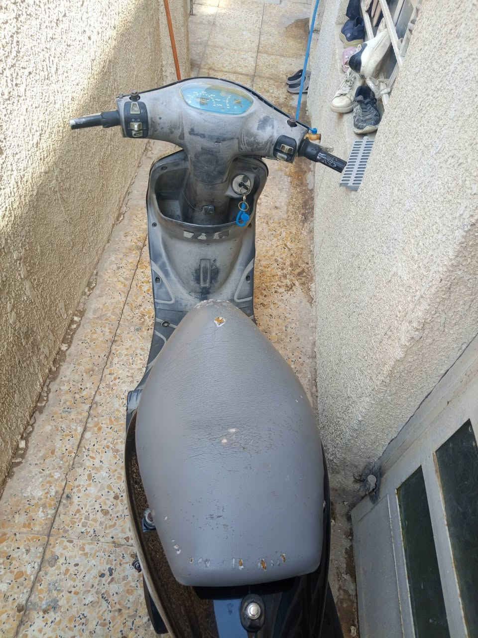 ماكس منغولي نضيف سلف هندر قفل ستيرن قفل جنطه كله شغال عارضها 400 وبيها مجال قليل سلف رياضي مكاني الدوره ابو دشير *********** وتساب فقط
