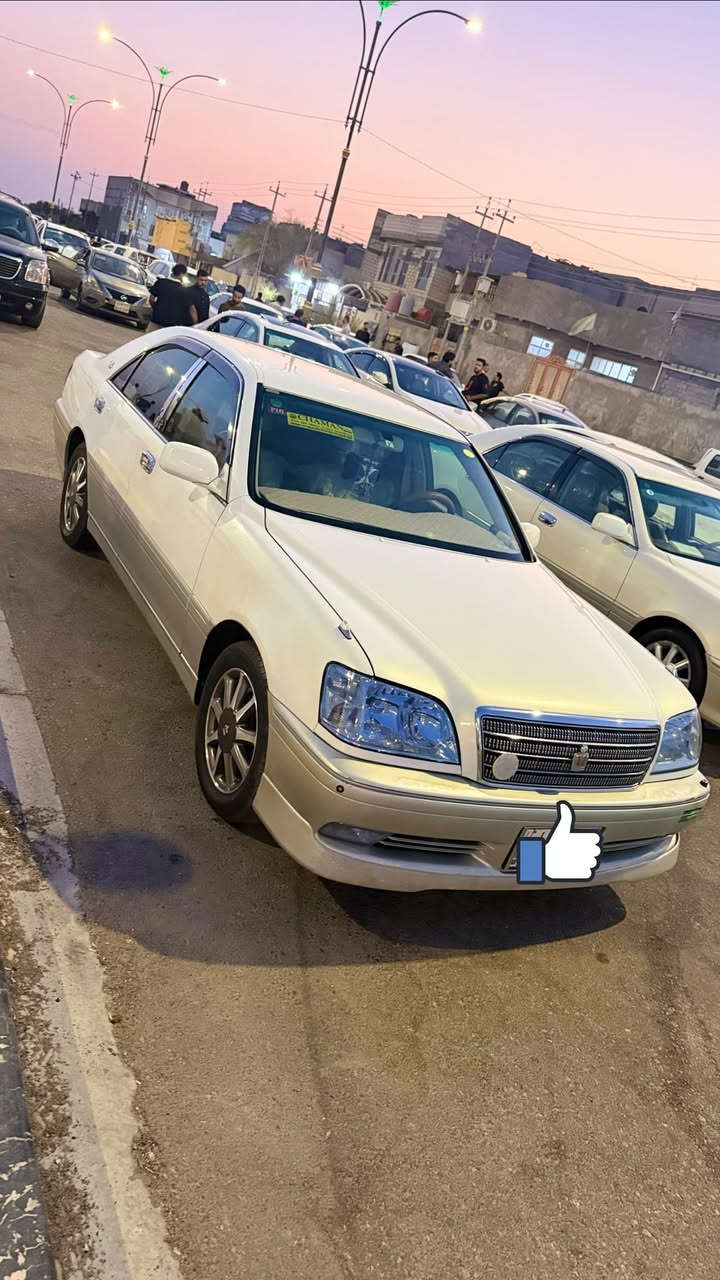 TOYOTA CROWN ROYAL SALONY:
للبيع تيوتا كراون 2003.
الون محجل.
رقم بصرة تسجيل الجديد شرط المداور ثاني يوم السنويه
نافذه لغاية 2027.
مكفوله كفاله عامه من الكص والضربه ونقل الجثه.
المواصفات..
اصل كرستال.
كرسي كهرباء.
مري كهرباء+هيتر .
برده خلفيه كهرباء اصليه.
ويل نجمه نفطي.
تخم تاير جديد.
لايت زنون كرستال.
بك لايتات كرستال.
شاشه كرستال ترحيب.
تبريد ثلج *
اربع جامات اوتو تصعيد وتنزيل.
غراض مال جنطه كامله.
السياره ماعايزه برغي.
والسياره بالواقع اجمل من الصوره.
المكان البصرة.
للاستفسار ***********
