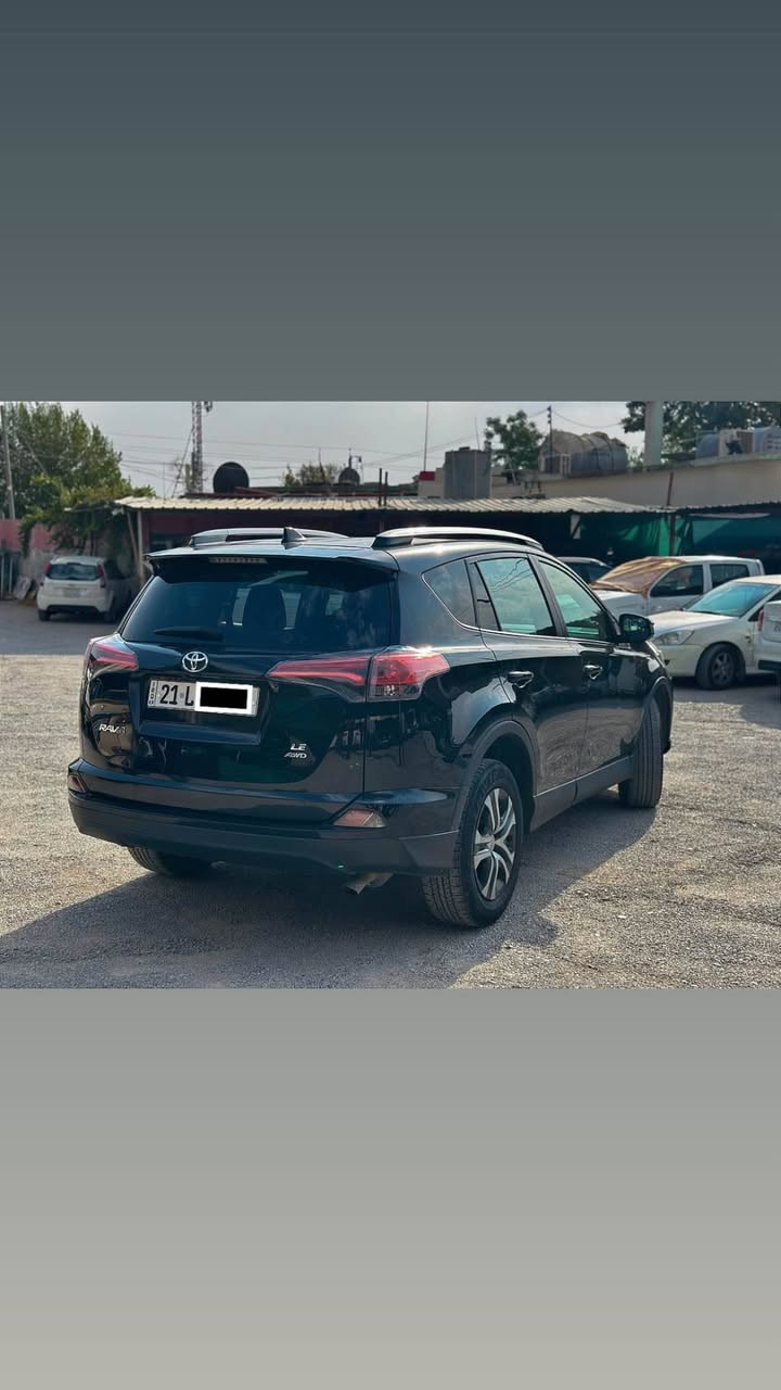 تۆیۆتا ڕاڤ ٤
مۆدێل ٢٠١٧
وارد ئەمریکی
٧٠ مایل ڕۆشتووە
مواسەفات Le AWD
دەبڵ ئەکسل
بۆنید و چەمەلەغ بۆیاخە 
کامل سێرڤس کراوە
ڕەنگی ڕەشی قەتران
***********
سلێمانی
١٤٨ گەڵا و مامەڵەیەکی زۆر کەم السليمانية, العراق
