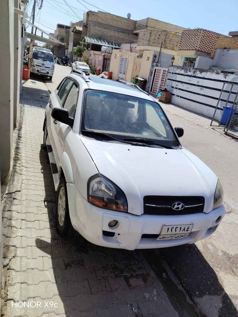 لسلام عليكم توسان 2009بيع او مراوس فتحه مكينه2000كير محرك حداديه تبريد كله بحاله جيده اسعر 100او بيه مجال***********
