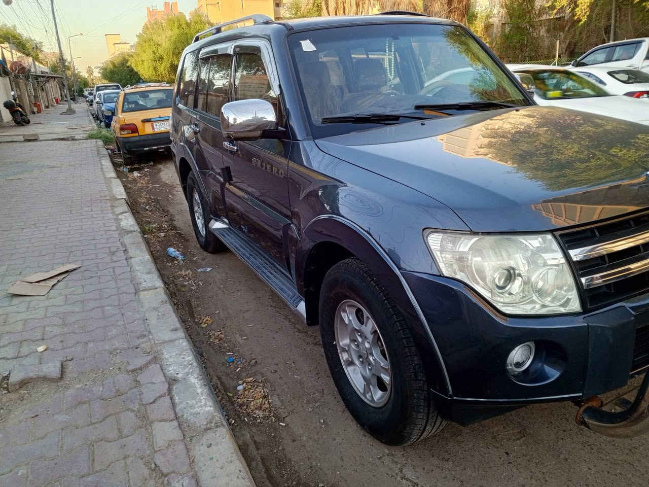 السلام عليكم سياره للبيع باجيرو 2008بدون صبغ محرك 3000بغداد بسمي الرقم الانكليزي بيع سريع محتاج عمليه جراحيه عنوان بغداد الصالحيه ***********@
