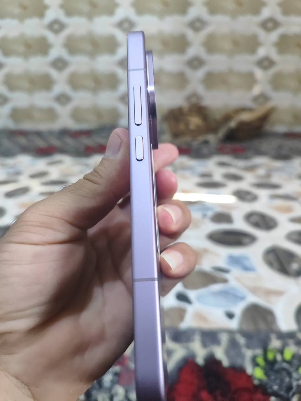 شاومي 17T Pro مستخدم قليل ذاكرة 512 نضافة 100% بطارية 100 كامل ملحقات مع الكارتون الأصلي للجهاز السعر 850 الاتصال على الرقم وعلى الواتساب فقط ***********
