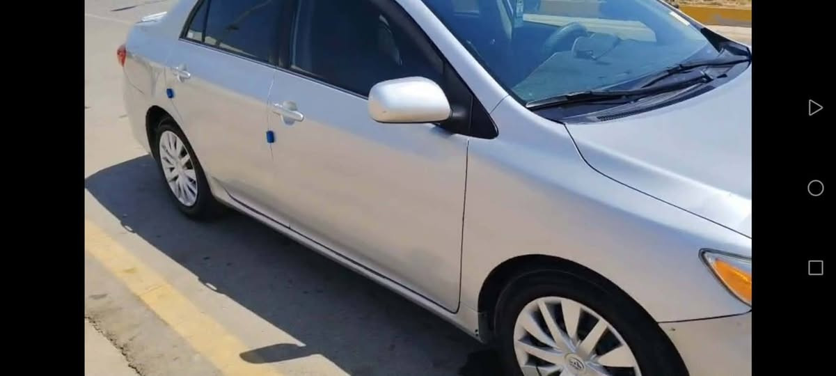 سلام عليكم 🚗 للبيع تويوتا كورولا موديل 2013
السيارة نظيفة ومرتبة، جاهزة 
📌 الموديل: 2013
📌 الممشى: 100000 الف
📌 المحرك: ١٨٠٠ دوش
📌 الفحص: كلين بدون ضرر 
💰 السعر: ١٣٥ بيه مجال
للاستفسار والتواصل: *********** (***********)
