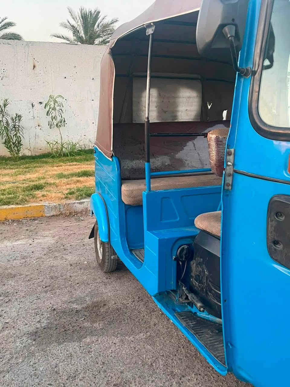 السلام وعليكم تكتك للبيع موديل2020طختها فوك الجاملغ والغوده مصبوغات للجماليه السعر 7ملاين وبيها مجال والتكتك خير من الله مكاني بغداد حي العامل. ‭***********‬
