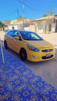 سياره اكسنت لبيع خليجيه محرك 1600 دوش سياره كامله وجاهزه موديل 16  بغد...