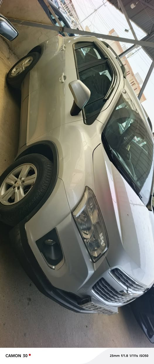 للبيع شوفرليت تراكس موديل 
2015خليجي شركة 
محرك كير شرط 
بيها صبغ جاملغ سايق مع باب سايق 
رقم سنويه هزةجديدة 
طخم تايرات جديد
محرك 4سلندر 
رقم اربيل 
السعر 77ورقه فقط
***********واتساب موجود موصل, نينوى
