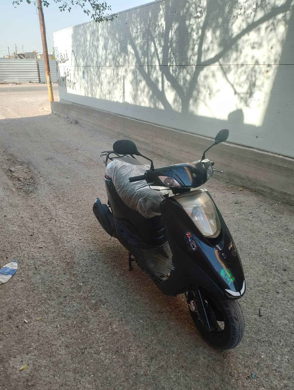 دراجه بريز نظيفه مكفوله كفالة عامه سلف هندر كهربائيات كلها شغاله مكينه بلاديه ناعمه مامفتوحه شلعه قويه اوراقها كامله مكاني الشعب سعرها 550الهاتف***********
