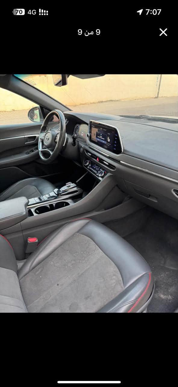 🚘 للبيع هيونداي سوناتا 2021 فول مواصفات 🔥
✨ سيارة أنيقة وعملية تجمع بين الفخامة والراحة والتصميم الرياضي

🔹 النوع: هيونداي سوناتا 2021
🔹 المواصفات: فول مواصفات
🔹 الممشى: 70 ألف كم
🔹 الحالة: حادثة 3 قطع بنيد وجاملغ
🔹 الفحص والمعاينة: متاحة للجادين

💎 تصميم عصري ومميز
💎 مقصورة واسعة ومريحة
💎 سيارة مناسبة للاستخدام اليومي والسفر
💎 مواصفات وتجهيزات متعددة حسب الفئة

💰 السعر: بيها مجال بالسعر والمعقول

📌 السيارة جاهزة للفحص والمعاينة والاطلاع على حالتها

📞 للاستفسار ومعرفة السعر والتفاصيل:
***********

🔥 اللي عنده رغبة جدية يتواصل ويانا، والرزق على الله 🔥

نص مكتوب في الصور:
- 50 4G 3:26 bid.cars تم 2 / 10 1:1
- 50 4G 3:26 bid.cars تم 1 / 10 1:1
- 1 من 9
- 3 من 9
- 7:07 4 من 9
- 9 من 9
- 70 4G 7:07 9 من 9