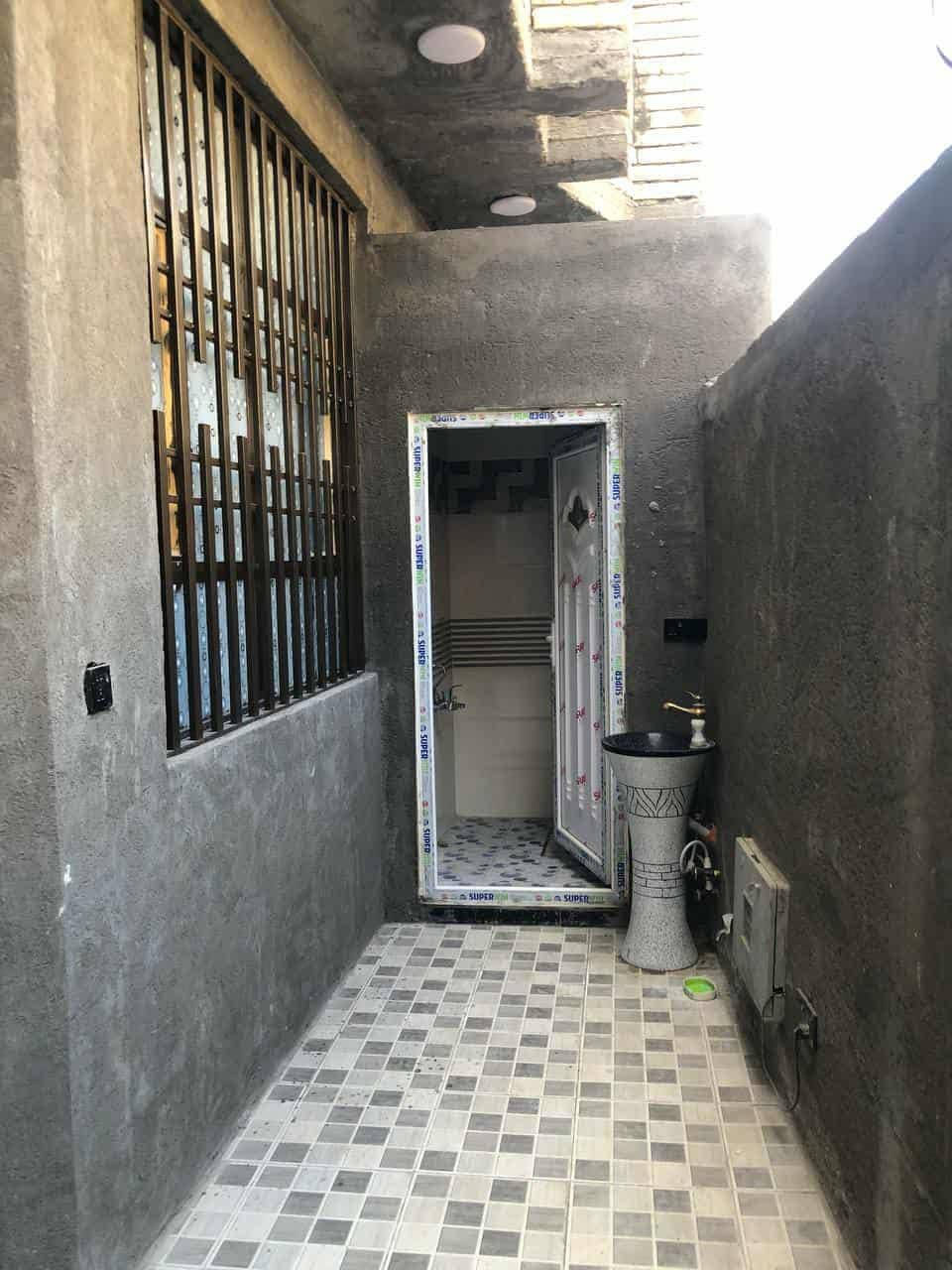 *🏠 بيت للبيع - قنطرة السلام*
📐 المساحة: 110 متر - طابقين
🛏️ التفاصيل: 4 غرف نوم + استقبال + صالتين
📍 الموقع: قنطرة السلام - شارع المدرسي - نهايته قريب الحولي
🛣️ الشارع: 10 متر تبليط للباب - منطقة حلوة ومرتبة
📄 السند: سند 25 إقرار
💰 السعر: 150 مليون وبي مجال
📞 للاستفسار واتساب: *************
#بيوت_للبیع #كربلاء #قنطرة_السلام #عقارات_كربلاء

