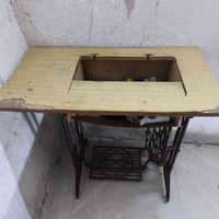 ميز خياطة • بغداد الكمالية