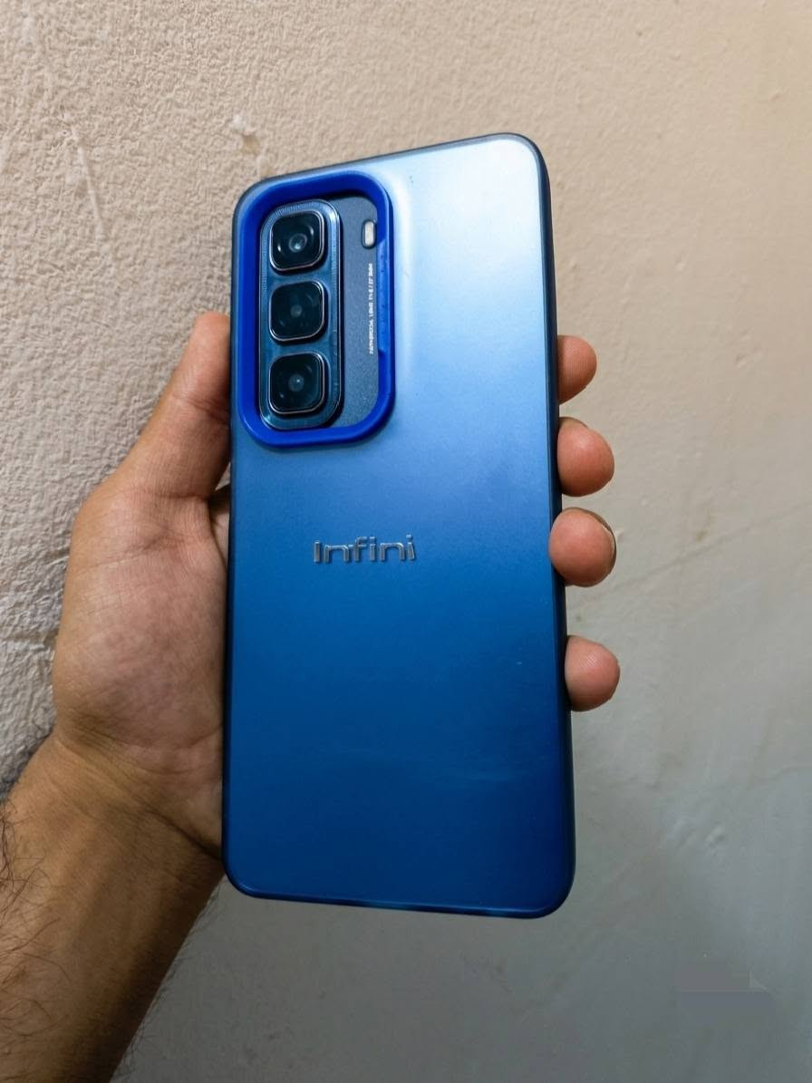 # للبيع أو امراوس Infinix Hot 50
*المواصفات:*👇

الذاكره 128 العشوائيه 8+8 =16 ببجي 60 فريم كلش سلس
*حالة الجهاز:* نضيف فقط أمبدل شاشه وشرط 120هرتز ودقه و الوان اصليه الباقي مكفول مثل ما اموضح بلصور 
بدون ملحقات  وعندي فديو للجهاز امصوره للضمان 

*السعر: 130الف وبي مجال 
المكان: بغداد، ابو غريب
التواصل: رقمي ‏‪***********‬‏ بي واتساب 
ملاحضه ماعندي توصيل ❌
