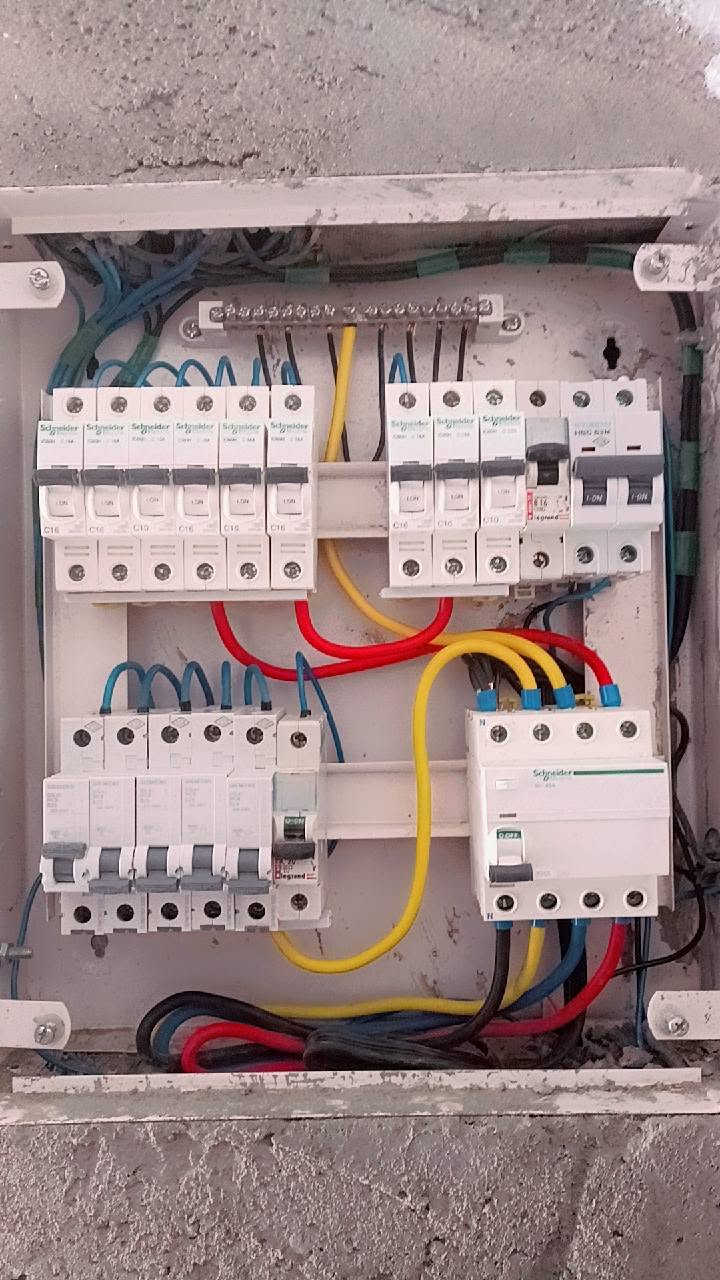 كهربائي وسباك ومجاري
نشتغل جميع مناطق بعقوبه والخالص 

دور الزراعه وكليه الرافدين 

شغل يرضي الله والعباد 

والتنفيذ حسب طلب ابو البيت 

التواصل اتصال  👇

محمد ابو غيث 

***********
