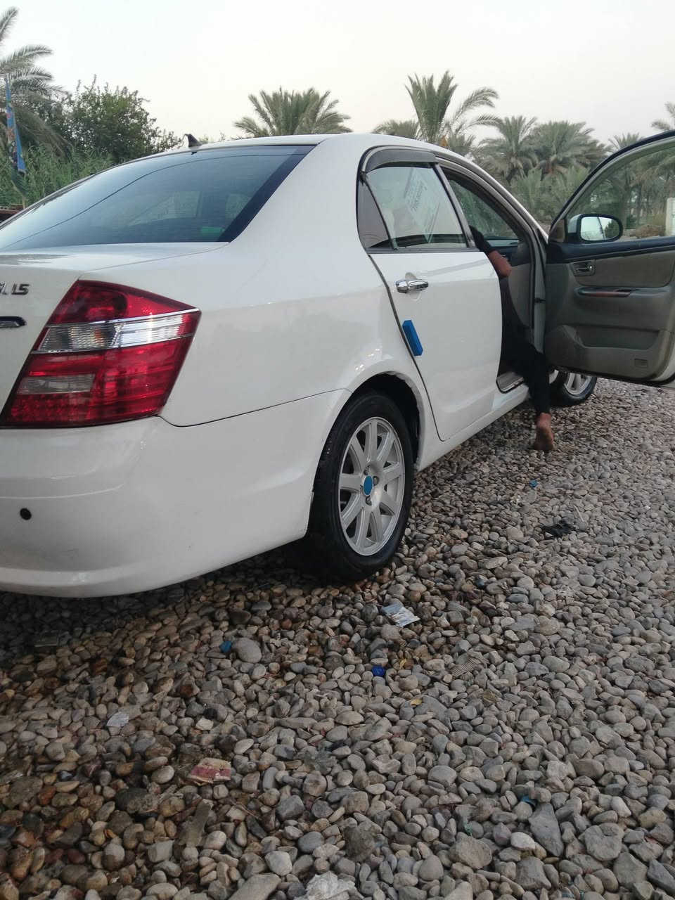 جيلي 13كفاله عامه سياره جاهز  تحويل مباشر 53 وبيه مجال بصيط
***********

