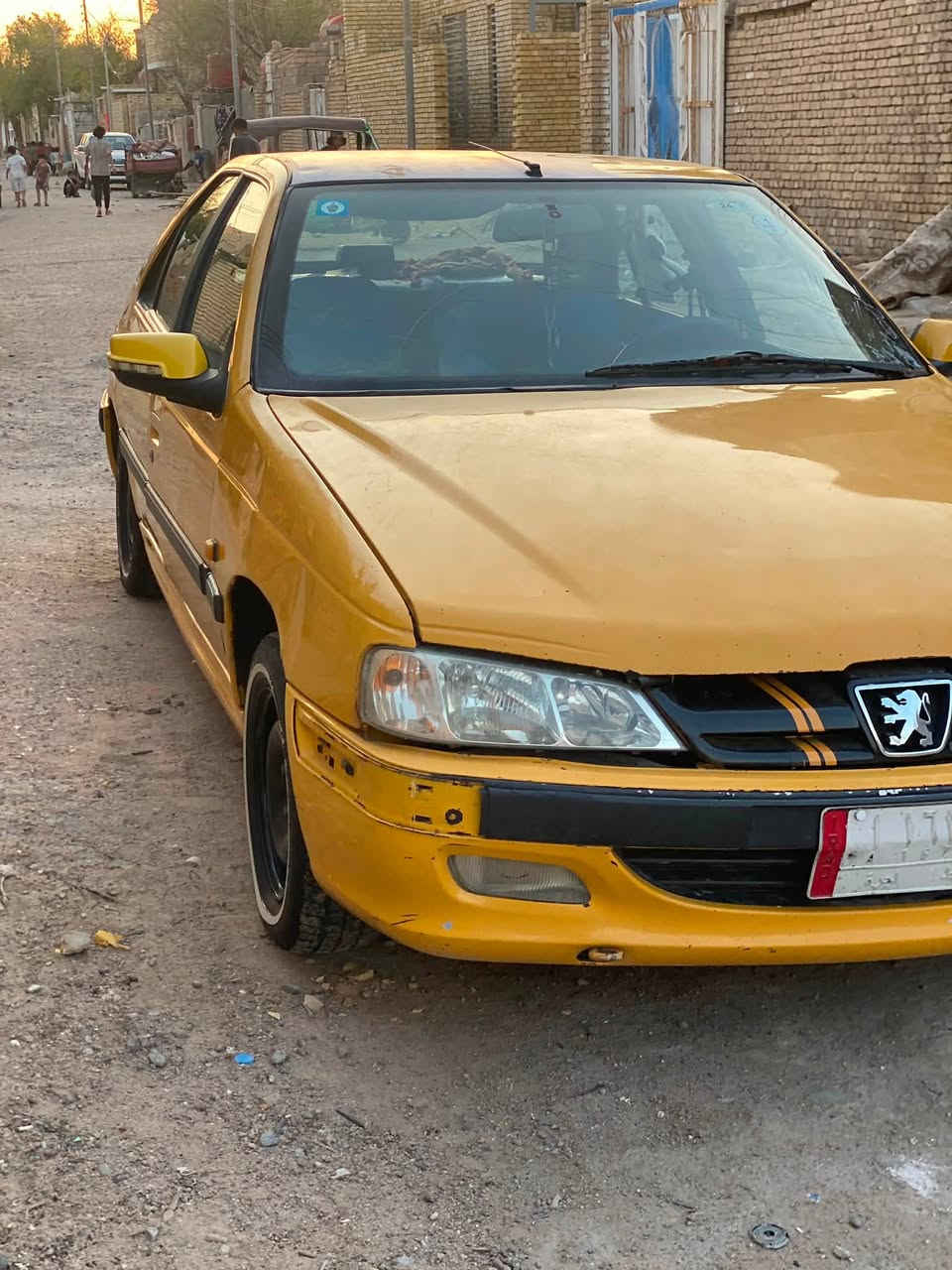 @إشارة
بيجو بارص مديل ١٦ رقم واسط سنويه ٢٩ مصفره غرامات السياره حلو بيها تنقيص بلمحرك والتبريد فقط غاز والجاملغ الأمامي بي بارد فقط السعر ٣٠ وبيها مجال قليل مكان السياره العماره واتساب *********** وترهم مراوس بادوات ملكه شاهينه
