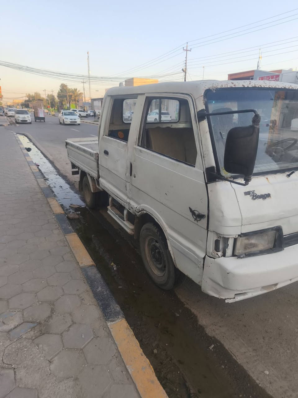 كيه حمل بنكو دبل قماره موديل 94 مكينه أو كير بلادي سياره مال شغل سنويه موجوده كارتونيه رقمه ذي قار صدامي راعيه ما اندله اتكفلك سرقه أو عشائر سعره 17 ورقه للاستفسار اكثر الاتصال أو مراسله الصفحه ***********
