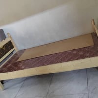 سرير • جديد • مستعمل
