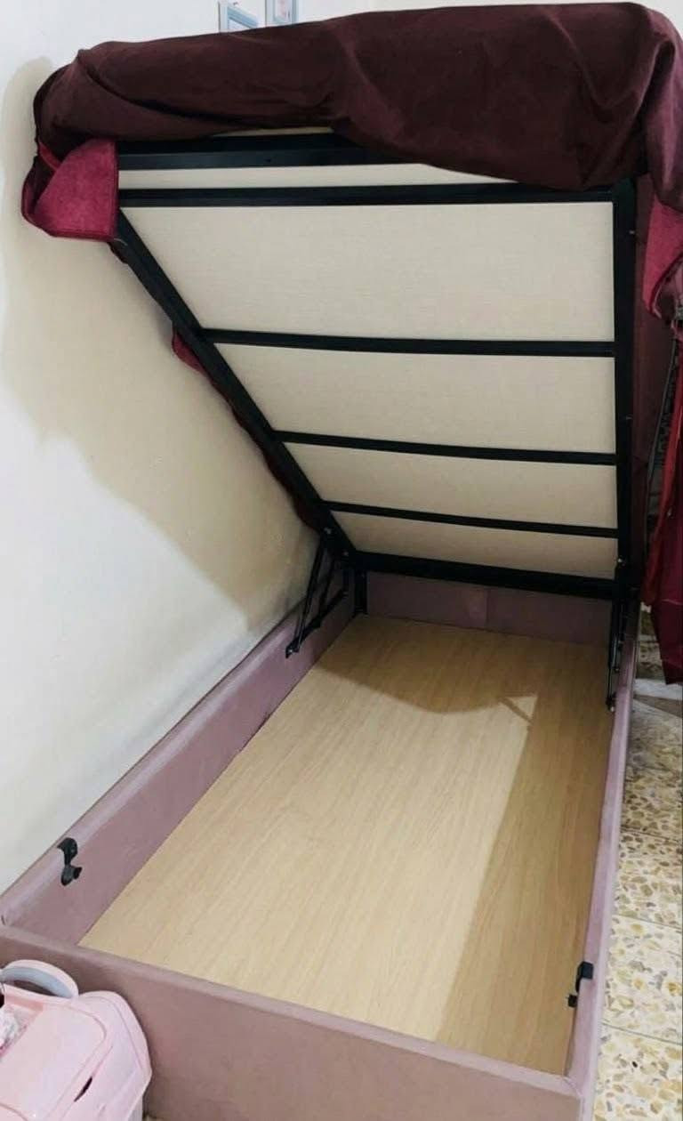 ديوان ١٠ مقعد • سرير تركي • ميز طالب
