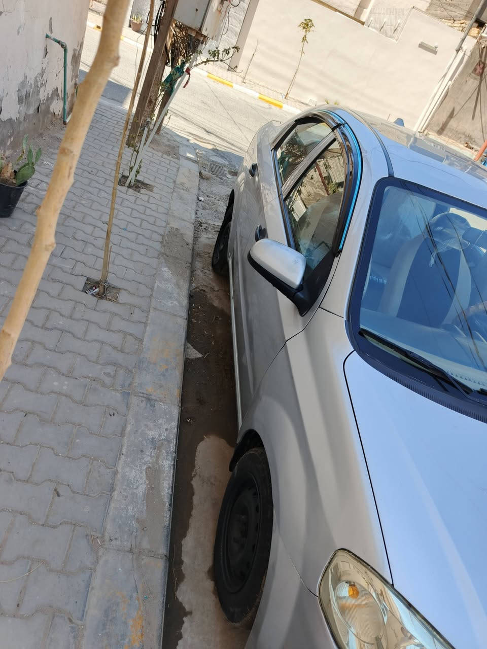 افيو للبيع موديل 16بيها قطع 3
تبريد حداديه كهربائيّ مكفولات 
تخم تاير شاشه كامره كشناتها 
مدوشمه سنتر لك شغال 
مكينه كير مكفولات رقم بابل
مكاني نجف السعر 68وبيها مجال بصيط 
***********
