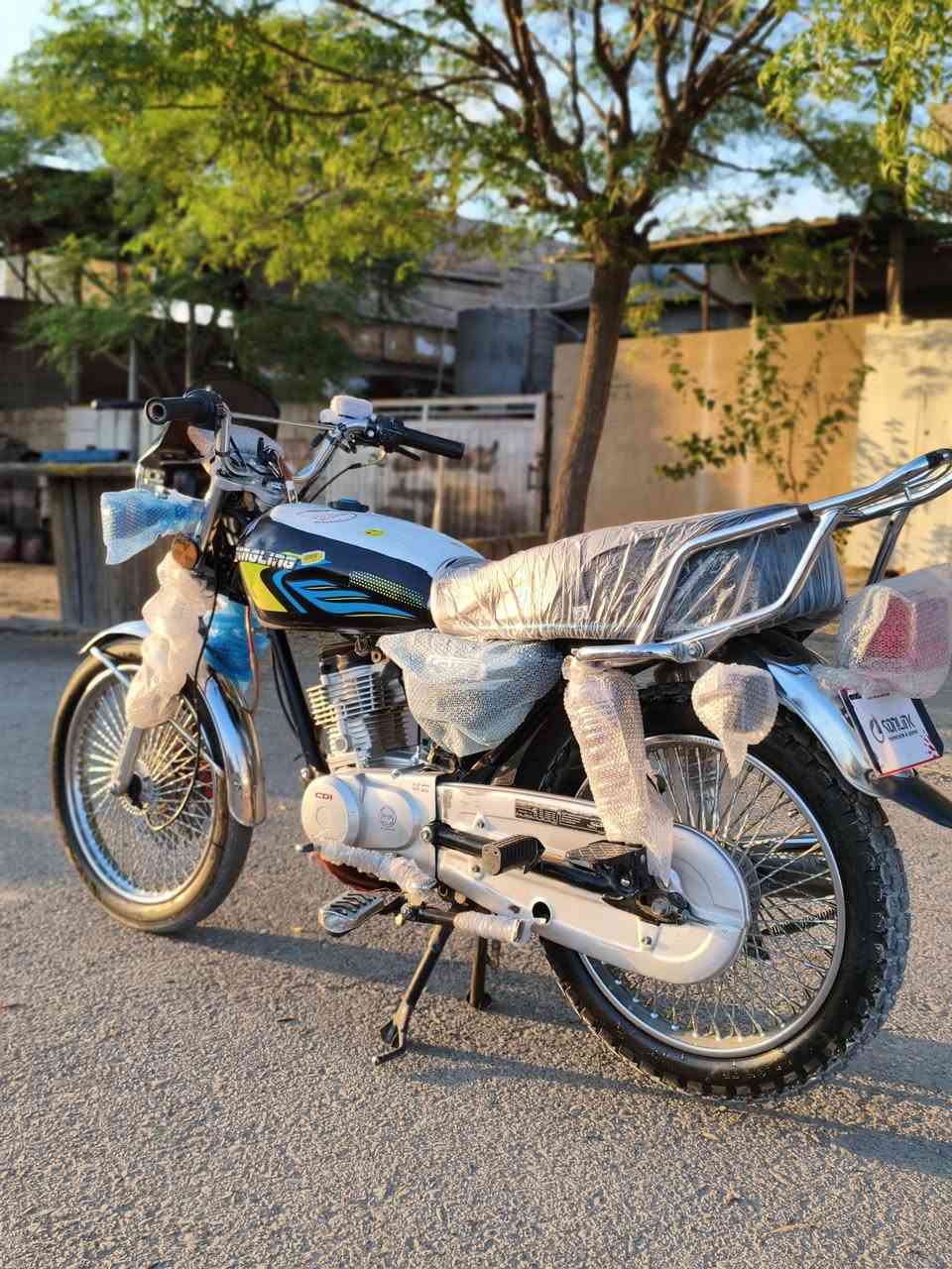 Songling  2025
سۆنگلینگ 25
125 cc
گێچ ئەلیکترۆنی✔

گێڕ و مەکینە مەزبوتە ✔

کارەبایات کامل بەشەرت ✔

شانسی درز و لەحیم خواری بەشەرت ✔

ویل بۆ ویل ✔

ماشاءاللە بەقوەتە چوار کەپس هەڵیگەڕێنۆ✈

جایزە کامل سەنتەرە✈

کلاچ تازە گۆڕاوە بەشی سەرەوەی کراوتەوە ✔

چوار سیوچ مەنەفێست .✔
.
ماشاءاللە تنو تۆڵە بێ مەسرەفە .✔
[شوێن سلێمانی هوانە ]
*********** .ژم
(نرخەکەی [650] معامەلەیکی برایانە )
 هەمو شتێکم نوسیوە تکایە جوان بیخوێنەوە ئینجا نامەبنێرەگەر مشتەری تەلەفونکە جوابی چات نایەمەوە ئەدمین🌹
