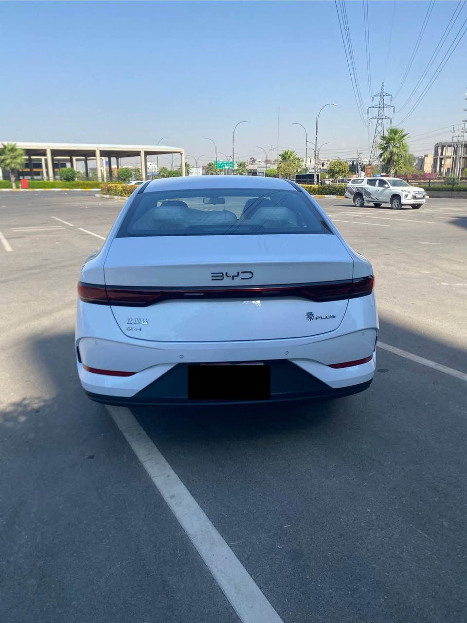Byd queen plas مودیل ٢٠٢٥ سەیرە سفرە تنێ ٤٠٠ کیلومەترا یا جوی رەقەم کاتیە 
سعر ١٣٥ وەرەقە 
واتس اب ***********
دهوک دهوك, العراق
