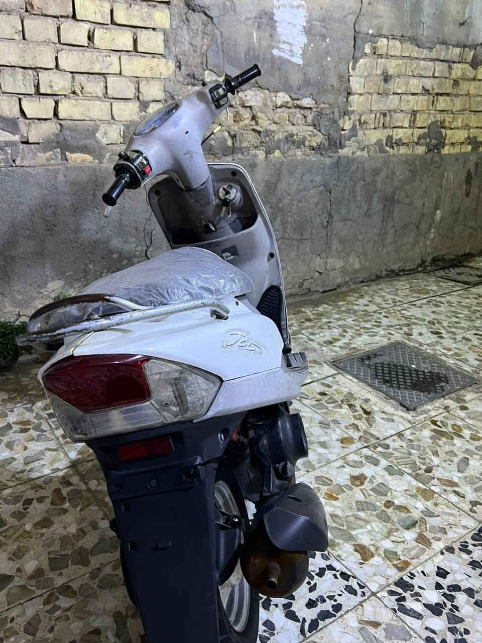السلام عليكم دراجه ماكس منغولي للبيع 
المكان/ بغداد الزعفرانيه
الرقم /***********
السعر/ 500 وبيه مجال
