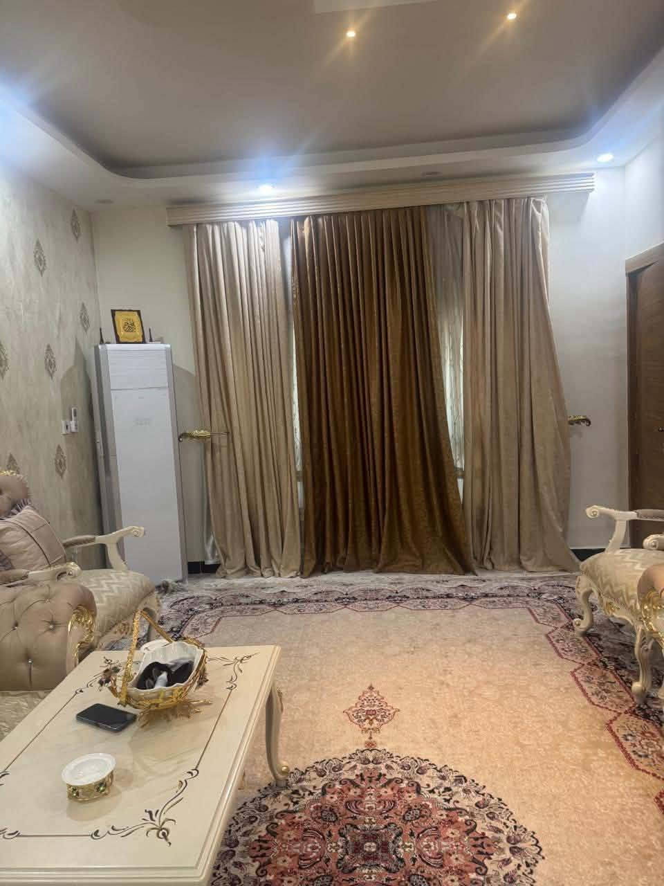 تخم للبيع مليون دينار 
البصره 
سعر الجديد ٣٠ ورقه 
***********
البصره الامل٢
