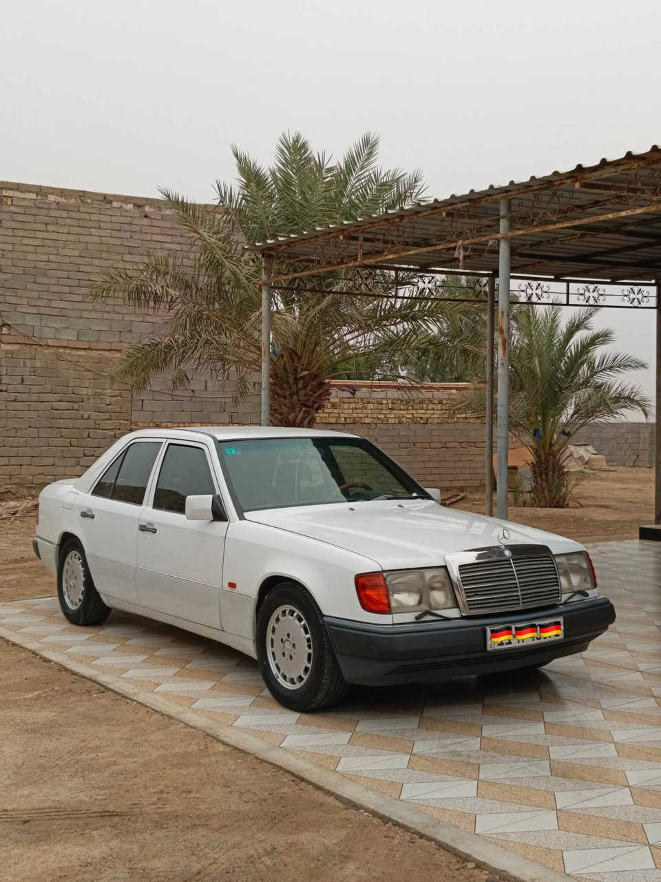السلام عليكم
مارسدس دب E300  سيارة احلة من الصور ولاتقارنهة مثل الموجودات بالشارع 

محرك كير بلاديات  

محرك عنكبوت 🕷️

قواعد دبل بلاديات

تبريد ثلج ❄️

حدادة فول ✅💯

بردات جام سحب 🌻

تخم  تاير جدد

فتحة سقف شغال 

اريل كهرباء ⚡

سيارة بلادية 

 سيارة احلة من الصور تجي وتشوف بعينك

 ترايك 180 شرط   السعر 85 وبيهة مجال 

المو شراي لايكسر بالسعر

مكاني: البصره القرنه

رقم الهاتف :
***********
موجود واتساب
