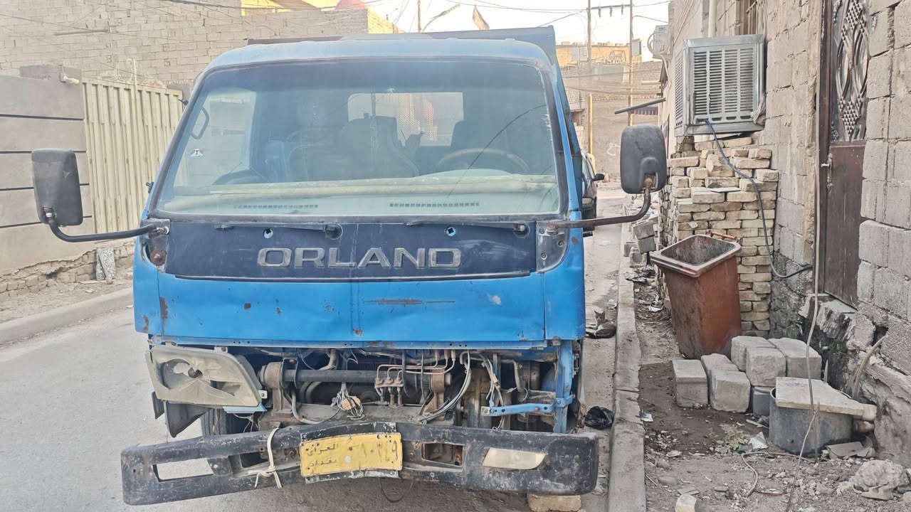السلام عليكم ورحمه الله وبركاته سياره حمل قلاب فورلاين نبيعها كوم حديد سياره كاطعه گرنك ٣٠ ورقه وبيها مجال عنوان بغداد البلديات هاتف ***********
