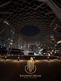 بوابة العراق • ١٩٨م • مؤجرة