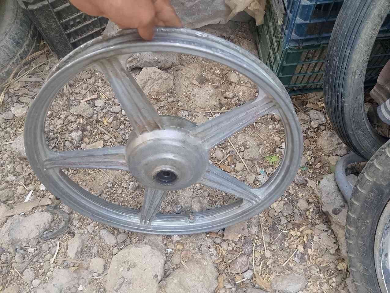 غراض دراجه ارشا للبيع موديل 12مكاني بغداد الطيفيه الجسر السادس التواصل واتساب ***********
