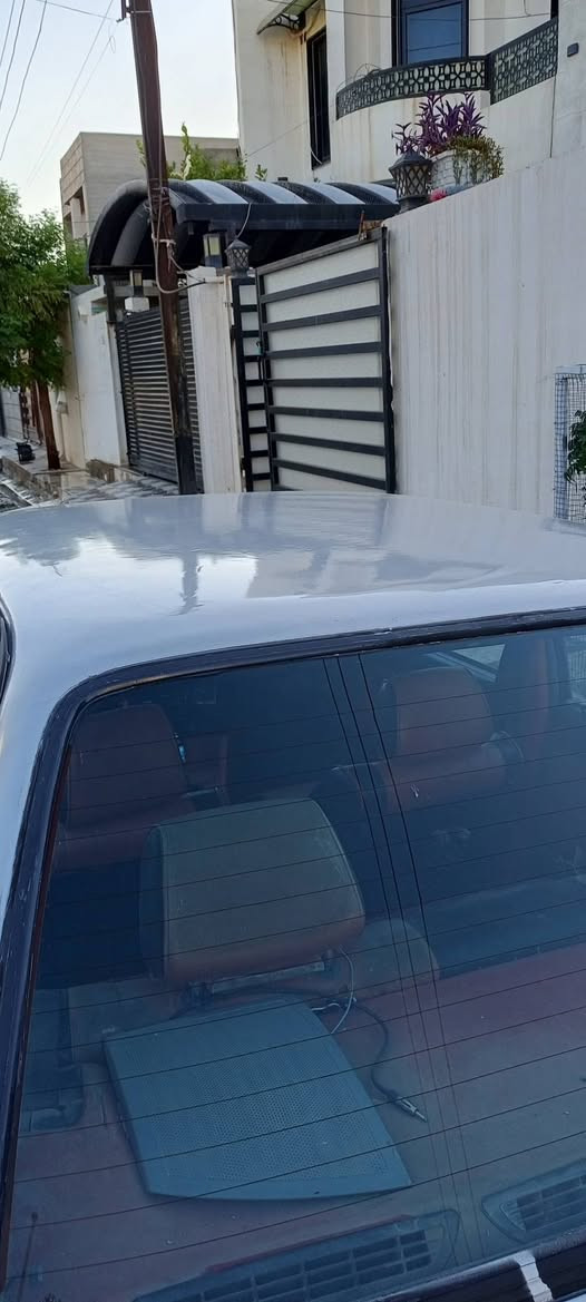 سياره بي ام زعره رقم بابل مشروع وطني.  بيع  ومراوس  حسب قناع     .  حجم  محرك  520 فل  لا صرف  لا بخار  مستمسكات صاحبه موجود  ساكن بغداد  موديل 89  سياره بدون ضرب نضيف جدا من دعامي لل دعامي ضبغ جديد درجه اولى حراري محرك كير كهربائي شرط طائرات جديد صدر جديد سعر  23بيها مجال عنوان قضاء دبس كركوك  رقم هاتف ***********  وتساب /. ***********.
