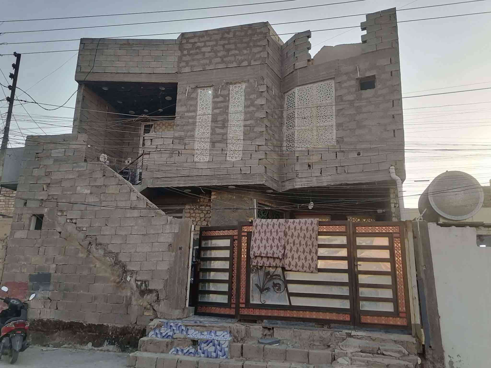 الرمادي الملعب • بيت مأجر • دخل ٤٠٠/٣٠٠