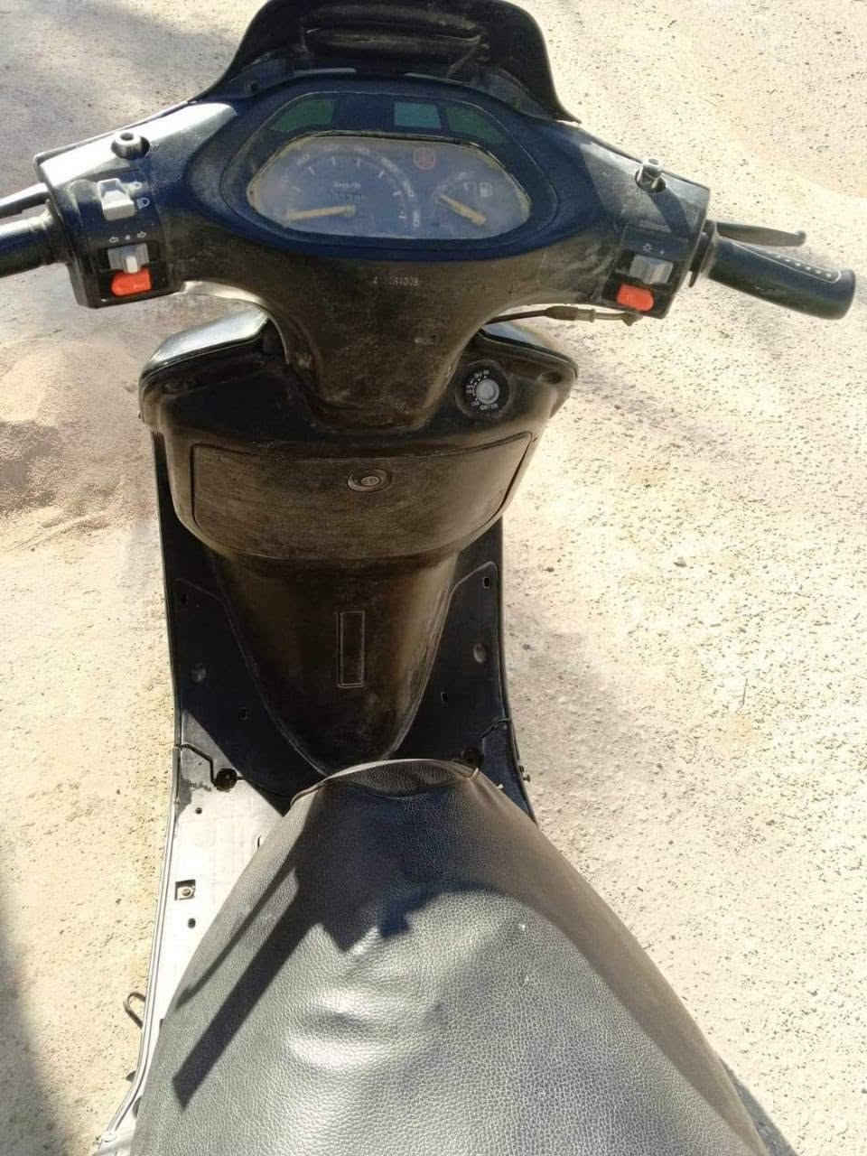 دراجة فراشه للبيع بس عوزه تجفيت سعره 200 وبيه مجال بسيط  اول مره فتحته رقمي  *********** مكاني النجف الاشرف ابو صخير خلف اعدادي الصناعه قرب مرقد سيد حسن المقتدر
