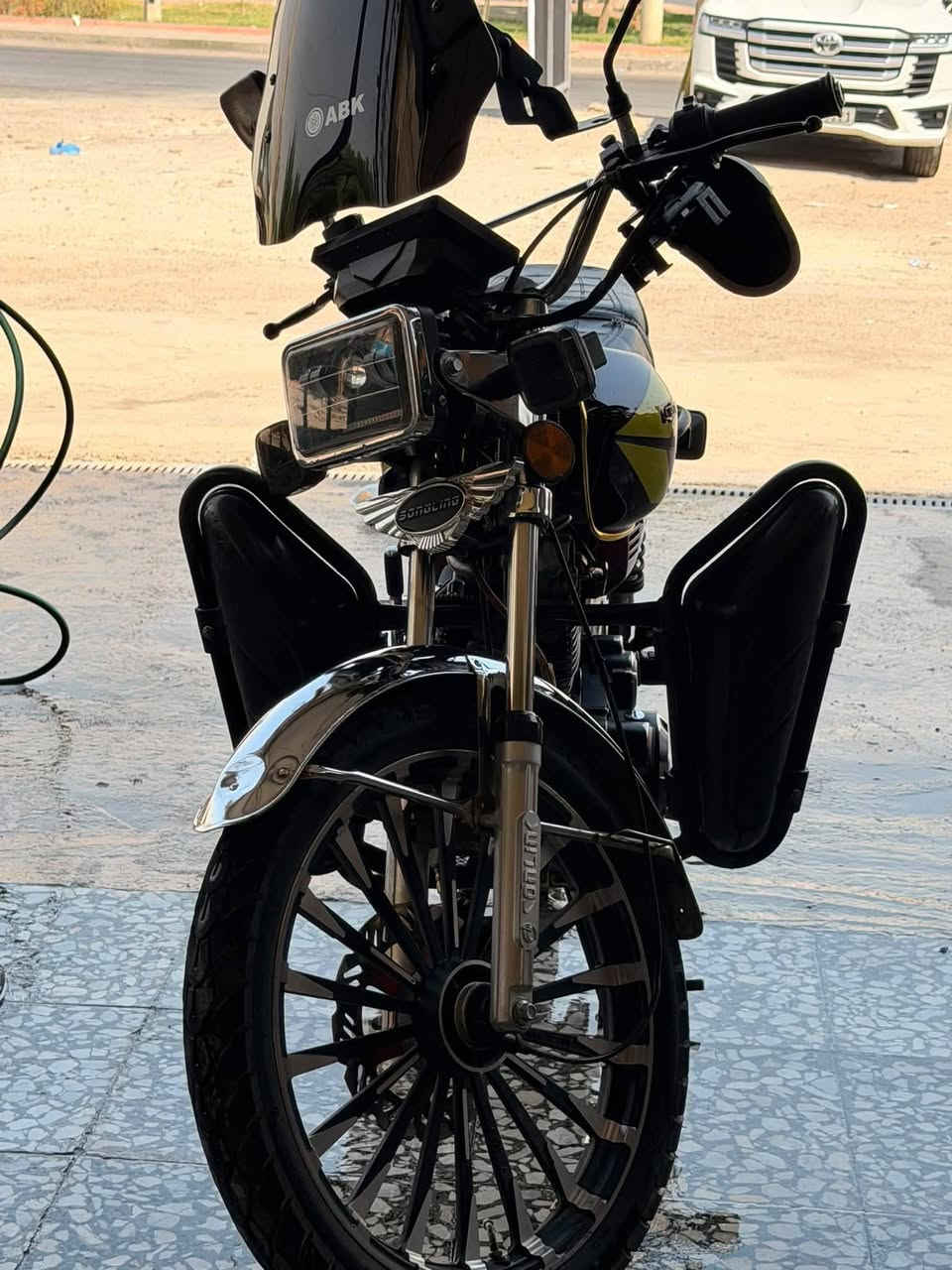 السلام عليكم سولنك 26 محرك 200cc كفالة عامة سعر 800 قفل لتراسلني على السعر 
بغداد الدورة 
***********
