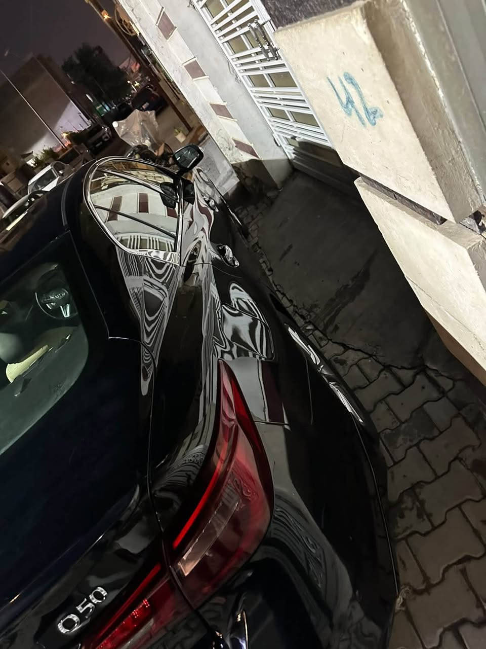 انفنتي 2018 وارد امريكي
حادثها بسيط 
جاملغ  وباب السايق فقط 
وبدون دواخل 
وبدون ايرباك 
فول مواصفات 
فتحه 
بصمه تشغيل وابواب
شاشه كبيره
تبريد قطعتين
كشنات جلد
كشنات كهرباء
السياره رقم بغداد وباسمي
السعر 112
للاستفسار ***********
