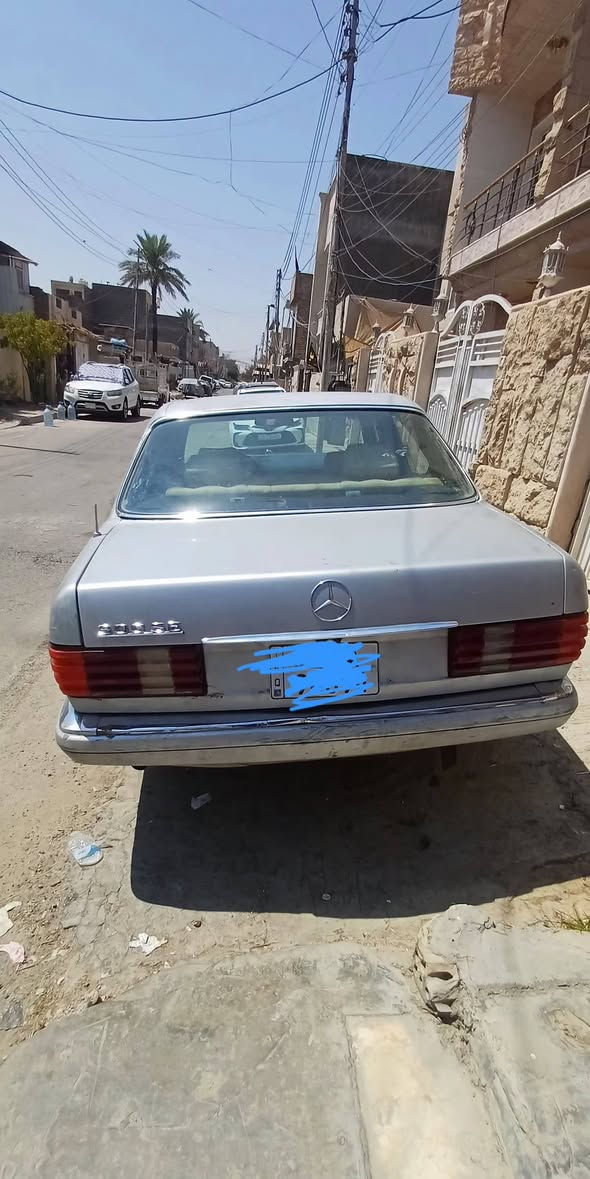 السلام عليكم مارسيدس للبيع موديل 1989رقم بغداد مكينه محور تحويل ثاني يوم السعر 33 ورقه بيه مجال الرقم ***********
