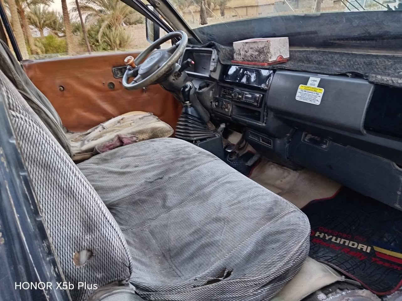 للبيع كيا بستا موديل 94 سنويه نهايت 27 تنتهي محرك كير اكسن خير من الله سياره بلاديه بيها ربع الوره وجنطه صبغ 
فقط سياره جاهزه السعر 38 وبيها مجال قليل مكاني الفلوجه الكرمه للاستفسار ***********
