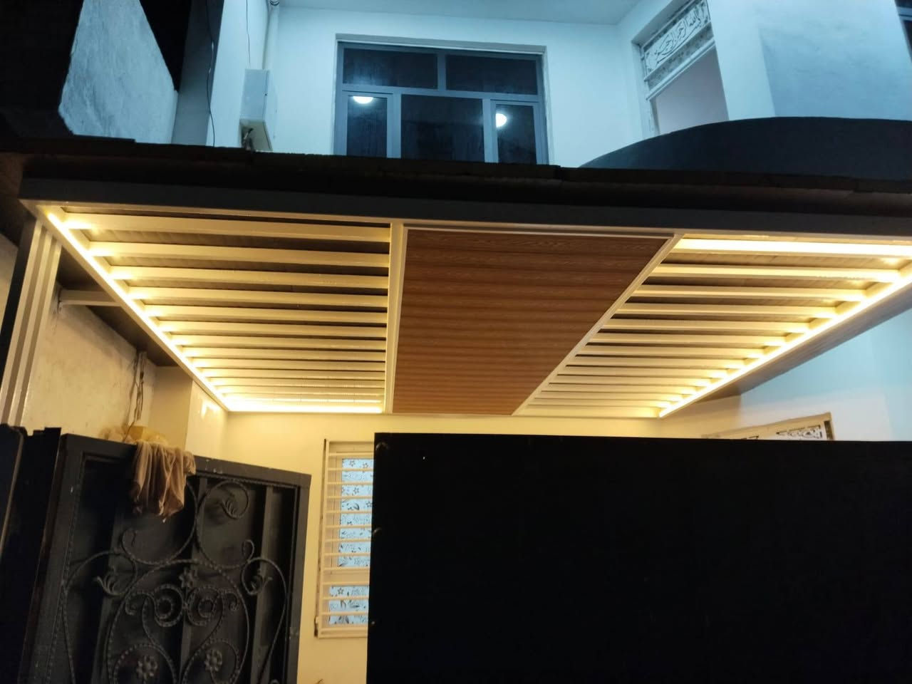 حدادة • سقايف • تغليف