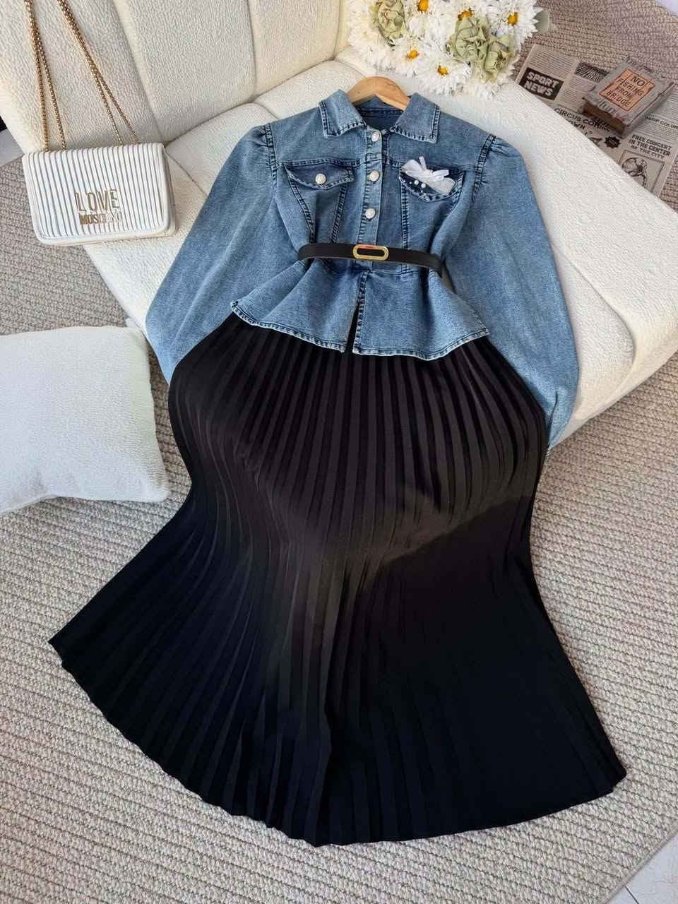الجديد 🎀
فستان جينز نسائي 
القياس 38/40/42/4/46
السعر 24 الف فقط 💜
