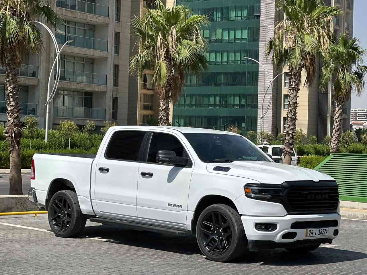 🔥 Dodge RAM 1500 موديل 2023 🔥
✅ محرك 3.6L V6 eTorque
✅ قير أوتوماتيك 8 سرعات
✅ دبل (4×4)
✅ بودي قصير – باب كبير (Crew Cab)
✅ بصمة تشغيل
✅ تشغيل عن بُعد
✅ شاشة لمس 8.4 إنش
✅ Apple CarPlay & Android Auto
✅ كاميرا خلفية
✅ مثبت سرعة
✅ حساسات خلفية
✅ جنوط ألمنيوم
✅ تحكم من المقود
✅ زجاج ومرايا كهربائية

حالة السيارة:
🔹 بدون إيرباكات
🔹 حافة بونيد
🔹 جاملغ
🔹 باب واحد صبغ

💰 السعر: 280 ورقة وبيه مجال وين من يعجبك افحص 
اتصال. ***********
واتساب. ***********
