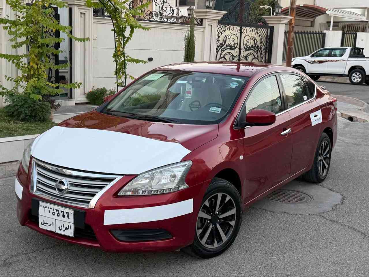 نيسان سنترا موديل ٢٠١٩ خليجي مكفولة كفالة عامة محرك كبير ١.٨ استيراد خاص سيارة مابي لا صبغ و لا تبديل ولا حالوب و لا جلح فقط بي مكانين بسيطات عالبارد حتى دعاميات بلادي كير و محرك مكفول و سونار موجود 
مواصفات 
ويل كروم اسود 
جنح خلفي 
لايتات امامية و خلفية زينون 
عتر نيكل + يدات نيكل 
حساس خلفي 
تحكم ستيرن + تحديد سرعة 
بلوتوث 
شاشة + كامرة 
داخل اصفر 
كشن جك 
تبريد قطعتين 
خدمات
محرك ١.٨ كبير مو محرك صغير ١.٦ 
كير اتوماتيك 
و بعد مواصفات هواية مكان سيارة كركوك سعر ١١٠ و بي مجال بسيط رقم موبايل *********** كركوك, العراق
